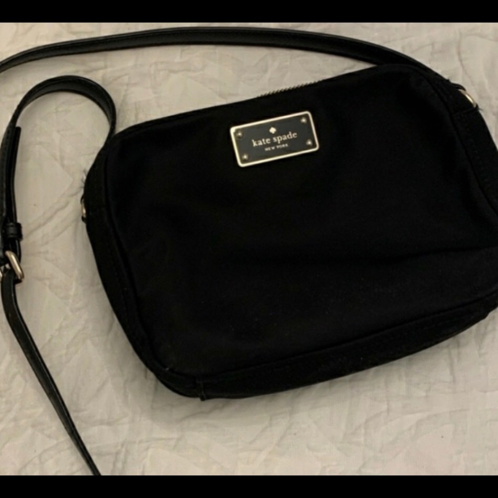 EUC Kate spade ♠️ Nylon crossbody